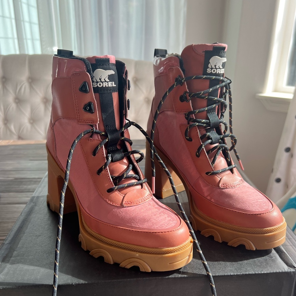 SOREL Brex heel lace lux